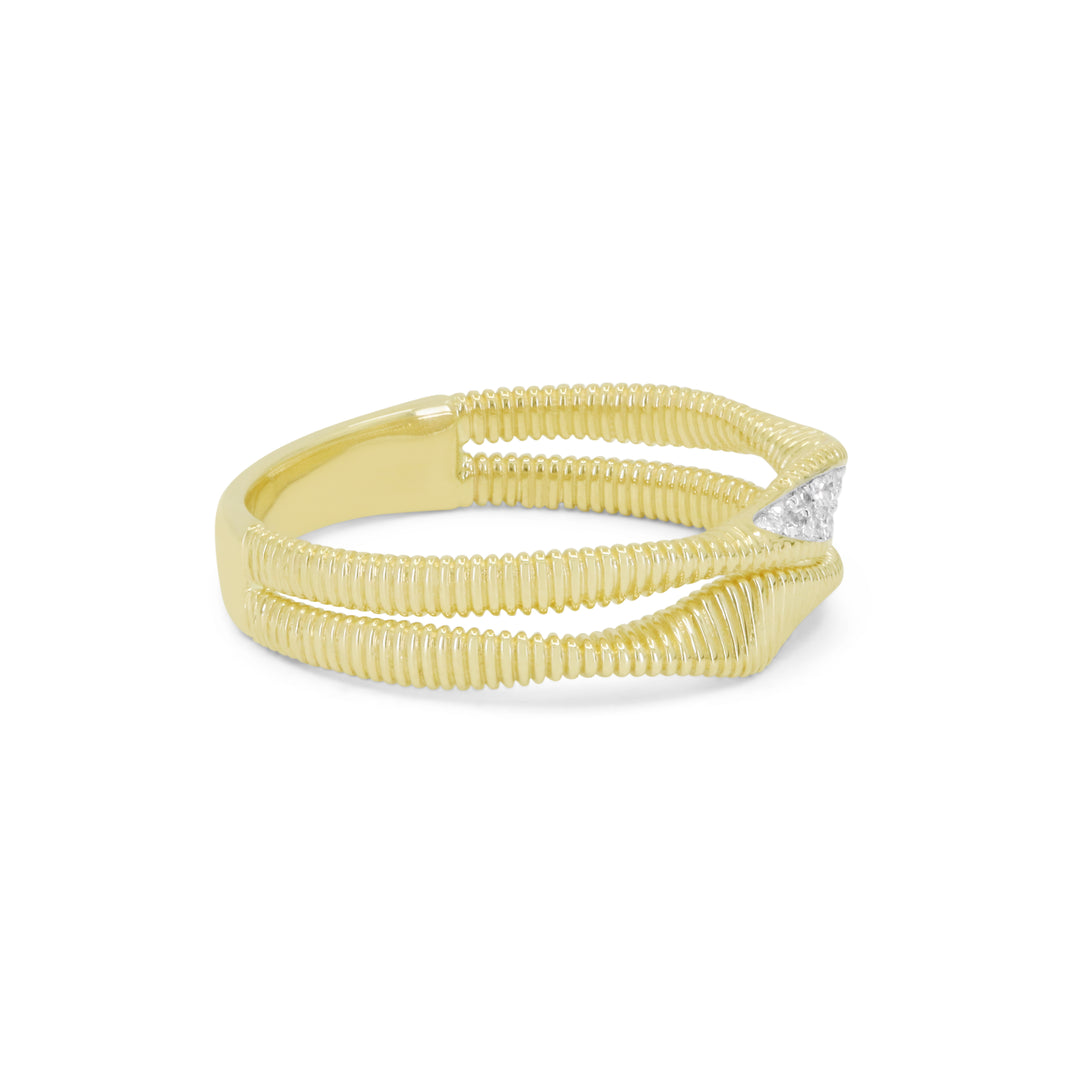 Beautiful Hand Crafted 14K Yellow Gold White Diamond Milano Collection Ring