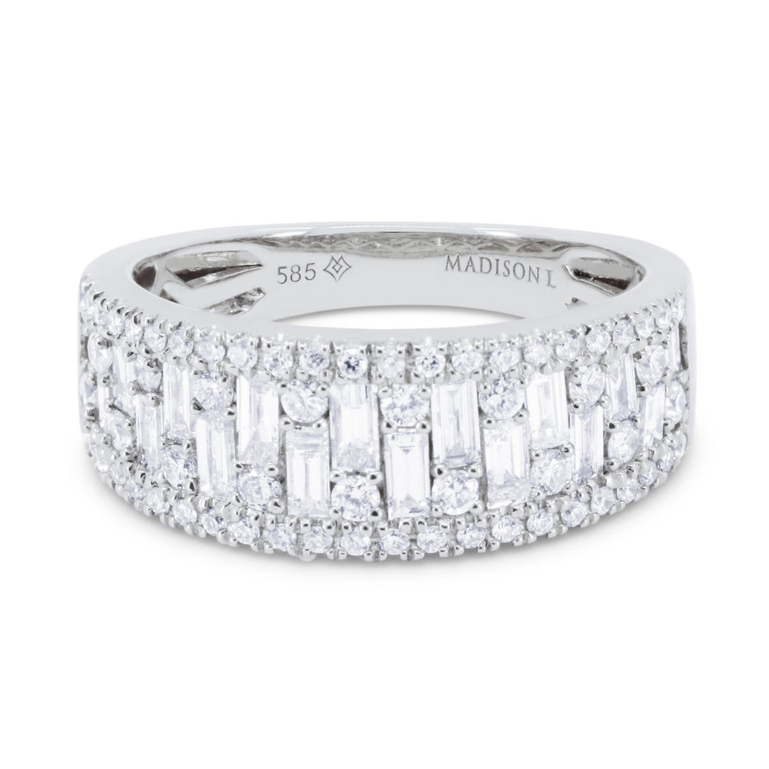 Beautiful Hand Crafted 14K White Gold White Diamond Milano Collection Ring