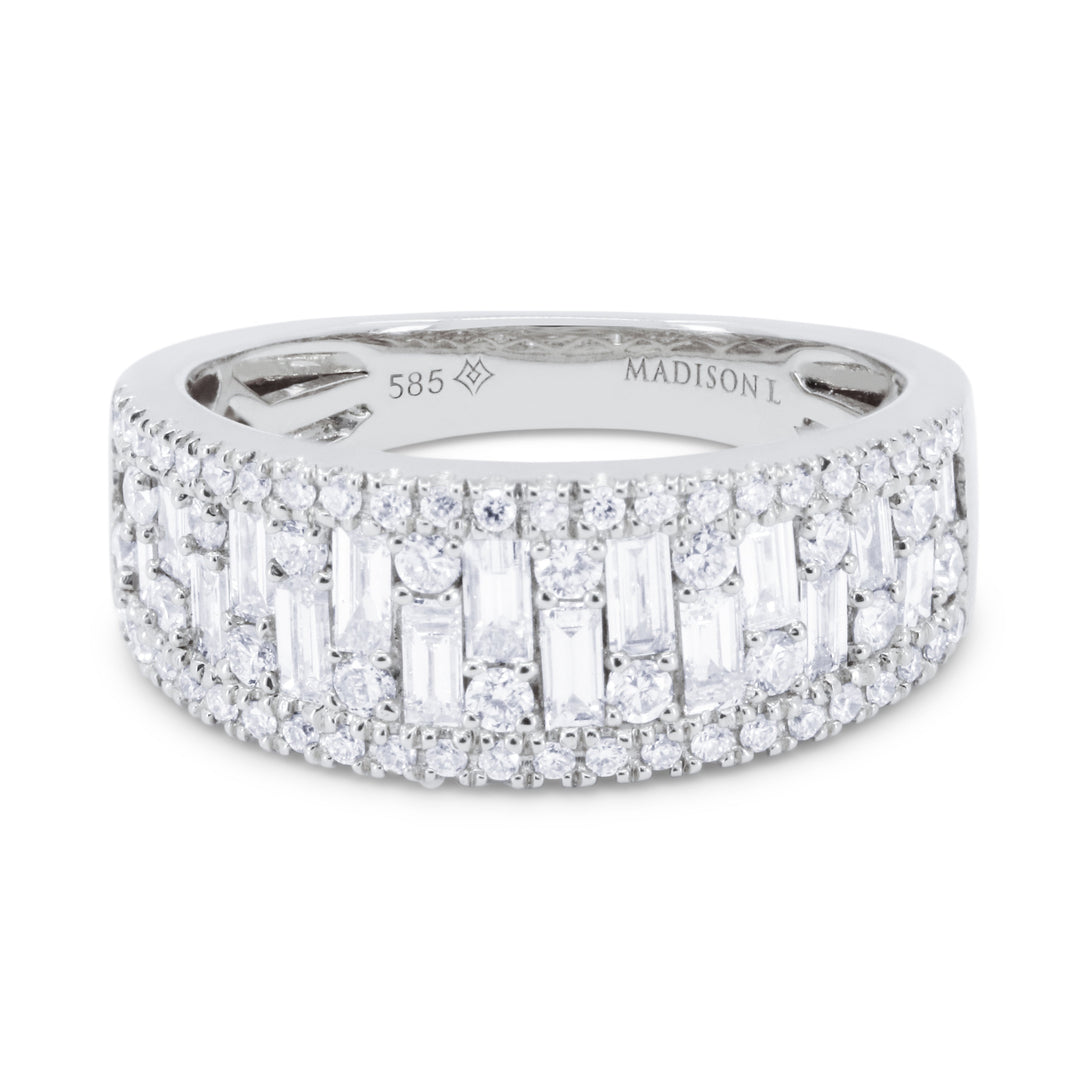 Beautiful Hand Crafted 14K White Gold White Diamond Milano Collection Ring