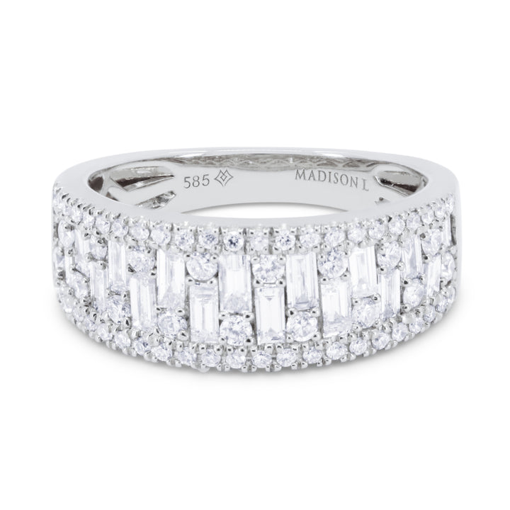 Beautiful Hand Crafted 14K White Gold White Diamond Milano Collection Ring