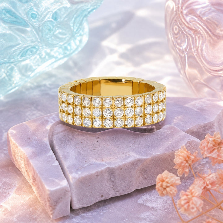 R1683 - 14K Gold Diamond Stretchy Ring