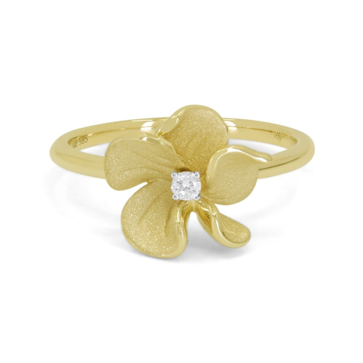 Beautiful Hand Crafted 14K Yellow Gold White Diamond Milano Collection Ring