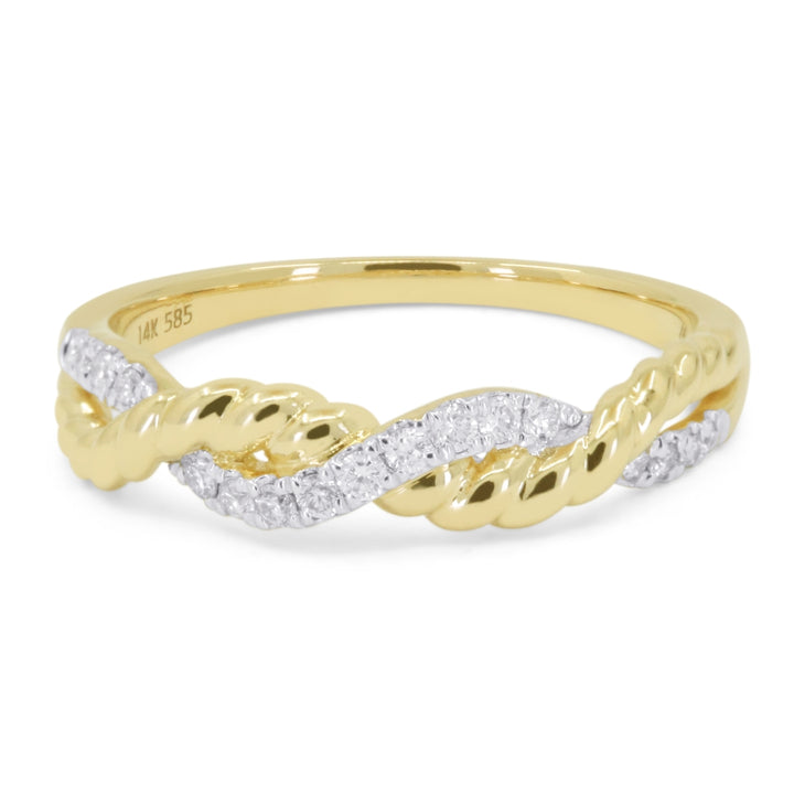 Beautiful Hand Crafted 14K Yellow Gold White Diamond Milano Collection Ring