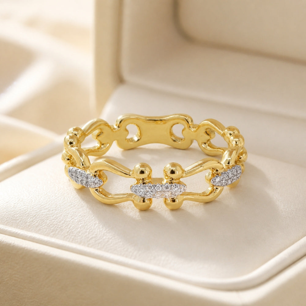 R1765 - 14K Yellow Gold Diamond Ring