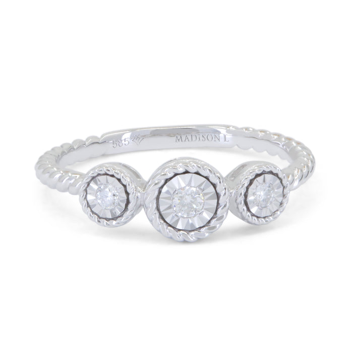 Beautiful Hand Crafted 14K White Gold White Diamond Milano Collection Ring