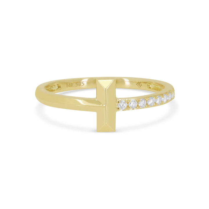Beautiful Hand Crafted 14K Yellow Gold White Diamond Milano Collection Ring