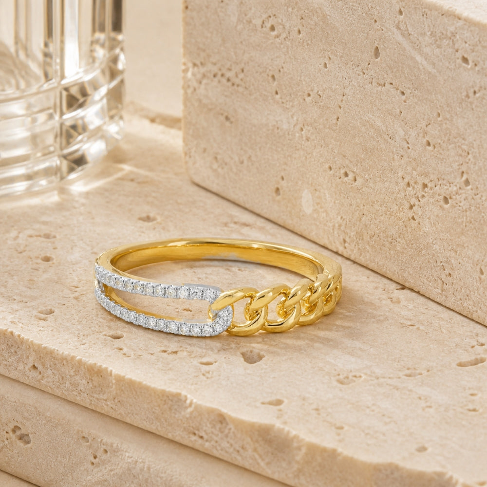 R1815 - 14K Yellow Gold Diamond Paperclip Ring