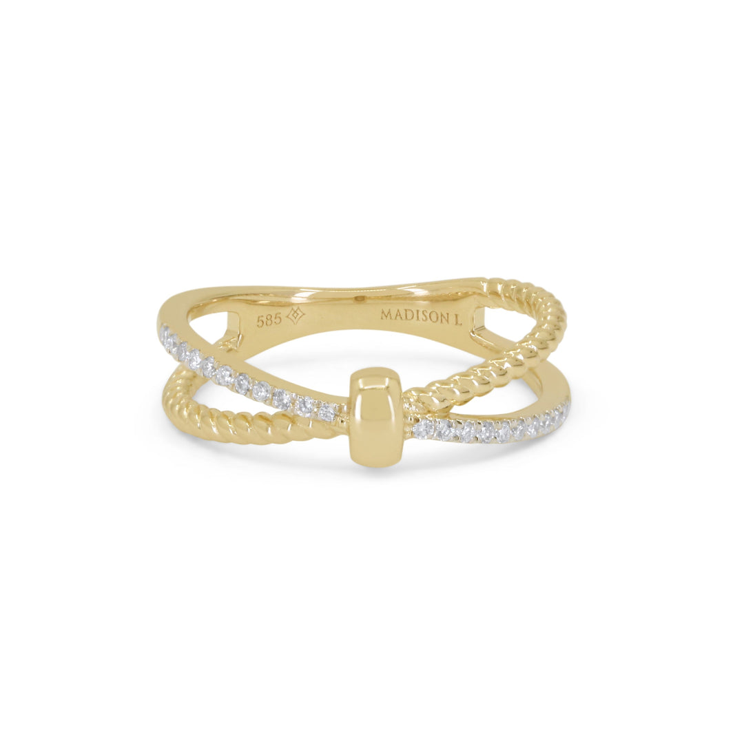 Beautiful Hand Crafted 14K Yellow Gold White Diamond Milano Collection Ring