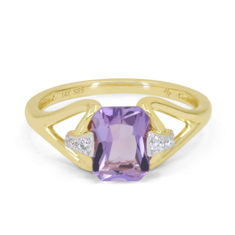 Beautiful Hand Crafted 14K Yellow Gold  Amethyst And Diamond Essentials Collection Ring